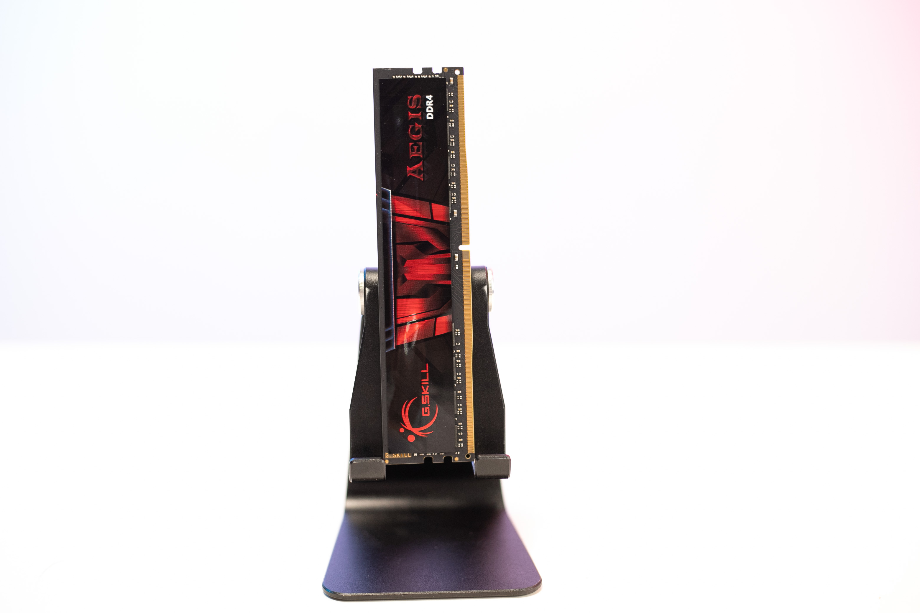 RAM DESKTOP GSKILL AEGIS (F4-2666C19S-8GIS) 8GB (1X8GB) DDR4 2666MHZ