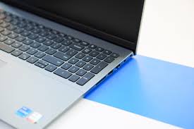 Dell Vostro 5630 | Core i5-1340P | 16GB | 512GB | 16 inch FHD+